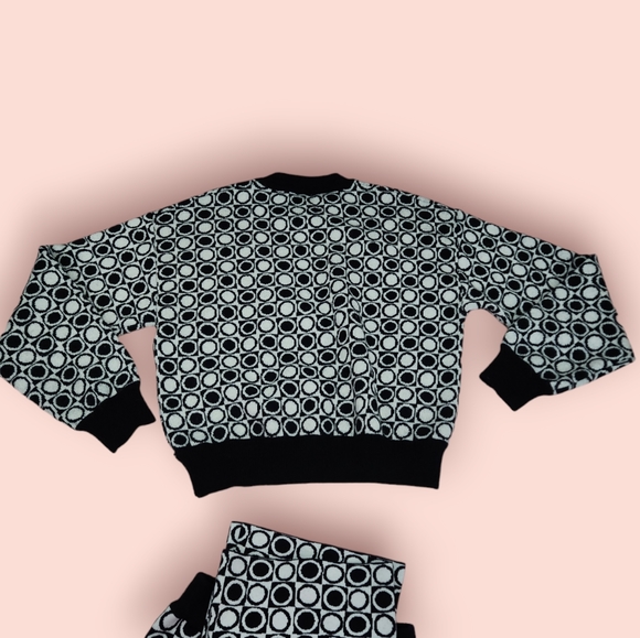 Holiday The Label Emma Mulholland Circle Check Knit Sweater Pants Set - Picture 10 of 11